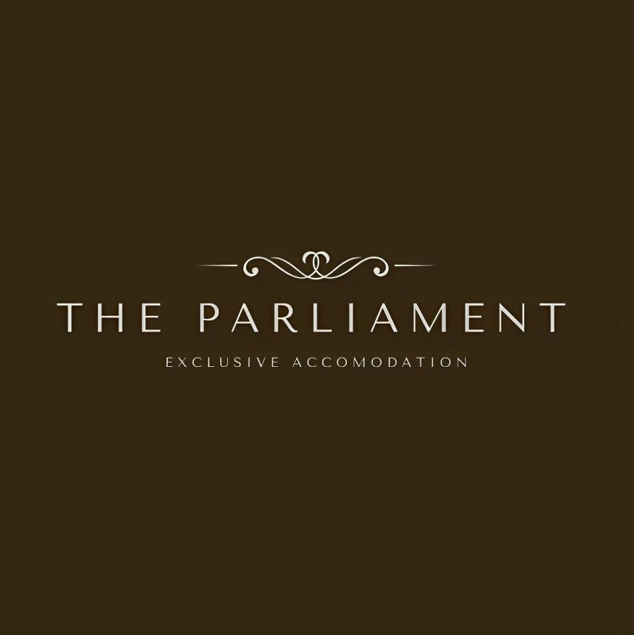 The Parliament - Exclusive Accommodation Roma Exterior foto